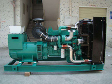 那曲1100kw康明斯柴油发电机组